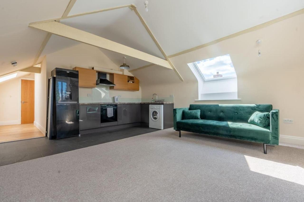 Charming 1-Bed Loft In Caerleon Apartamento Newport  Exterior foto